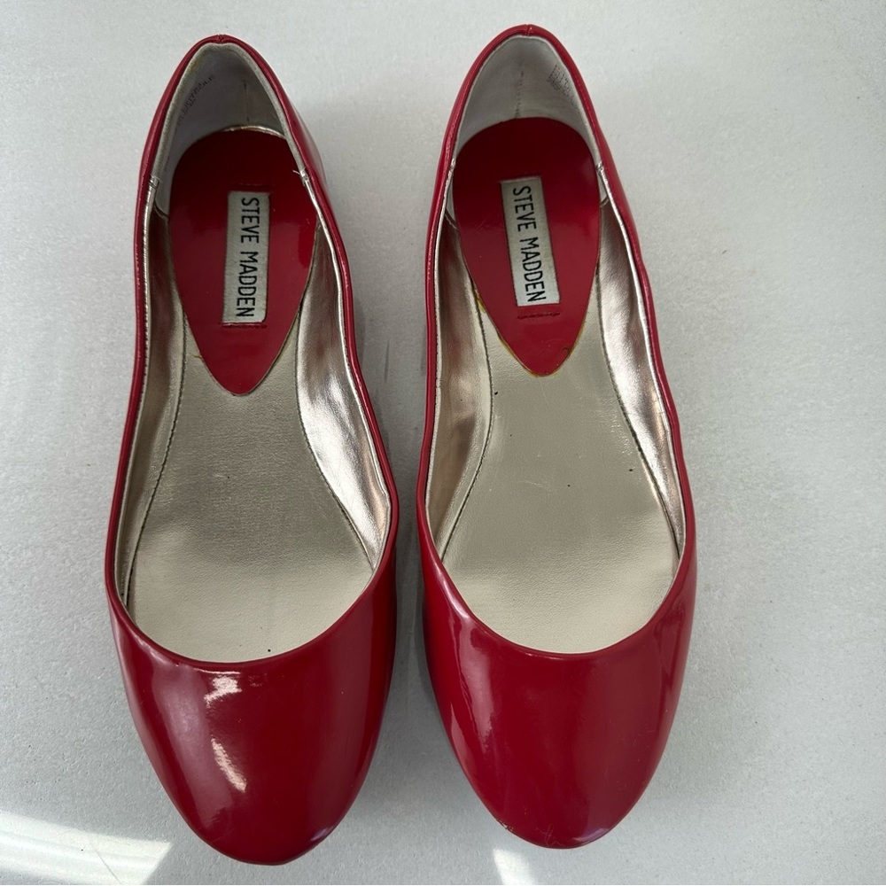 STEVE Madden Heaven Patent Red Faux Leather Ballet Flat 8/7.5